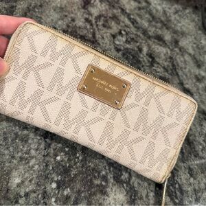 Michael Kors Beige Cream Logo Zip-Around Wallet with Gold Plate